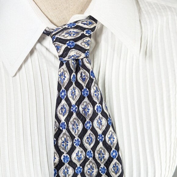 Oscar de la Renta 100% silk necktie, black white blue chinoiserie pattern - Picture 9 of 10
